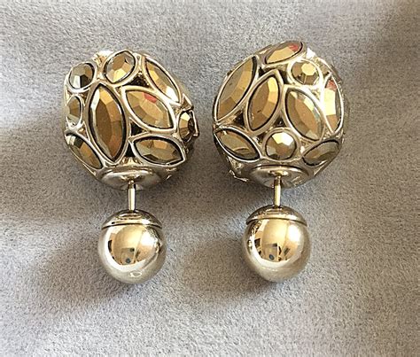 dior tribal earrings price hong kong